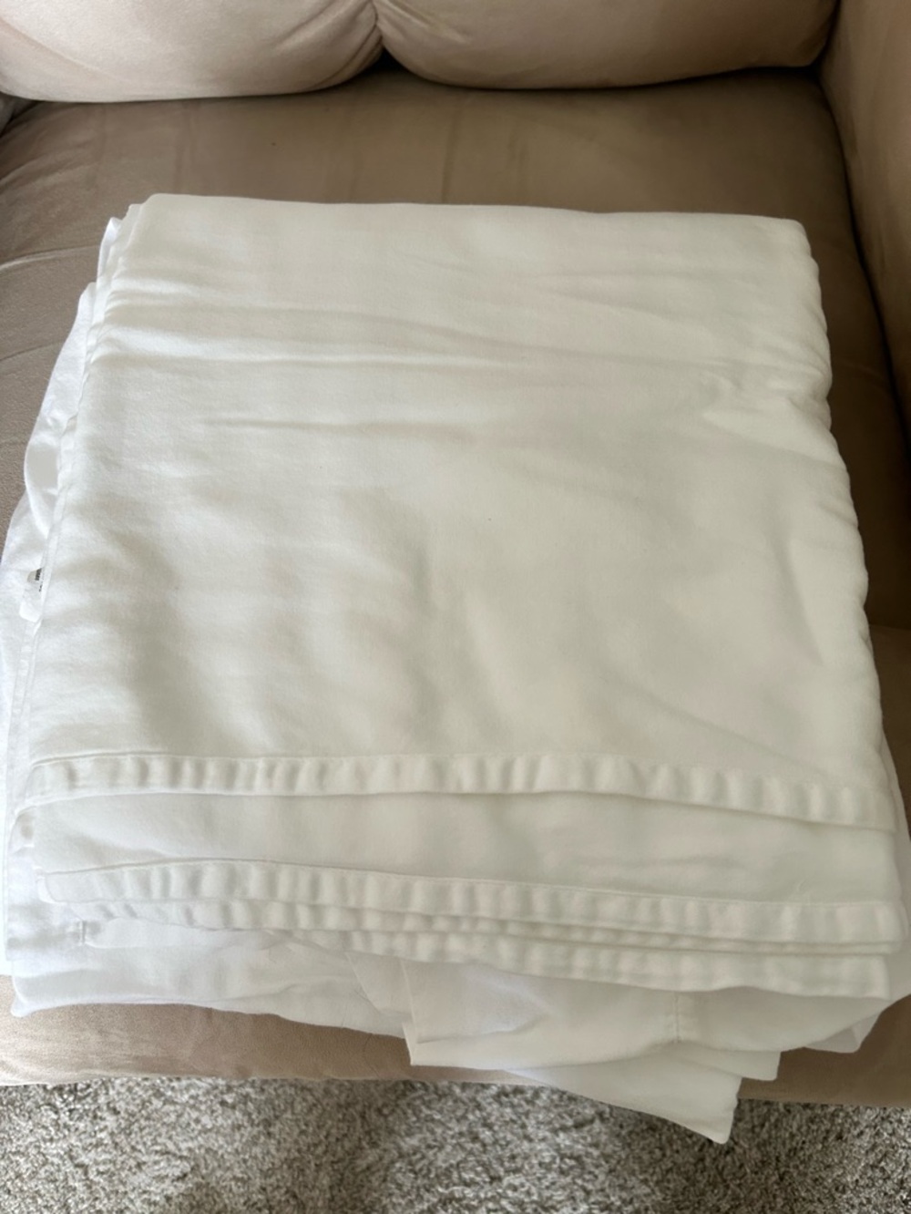 Lavish Living White 100% Cotton Flat Sheet King Size